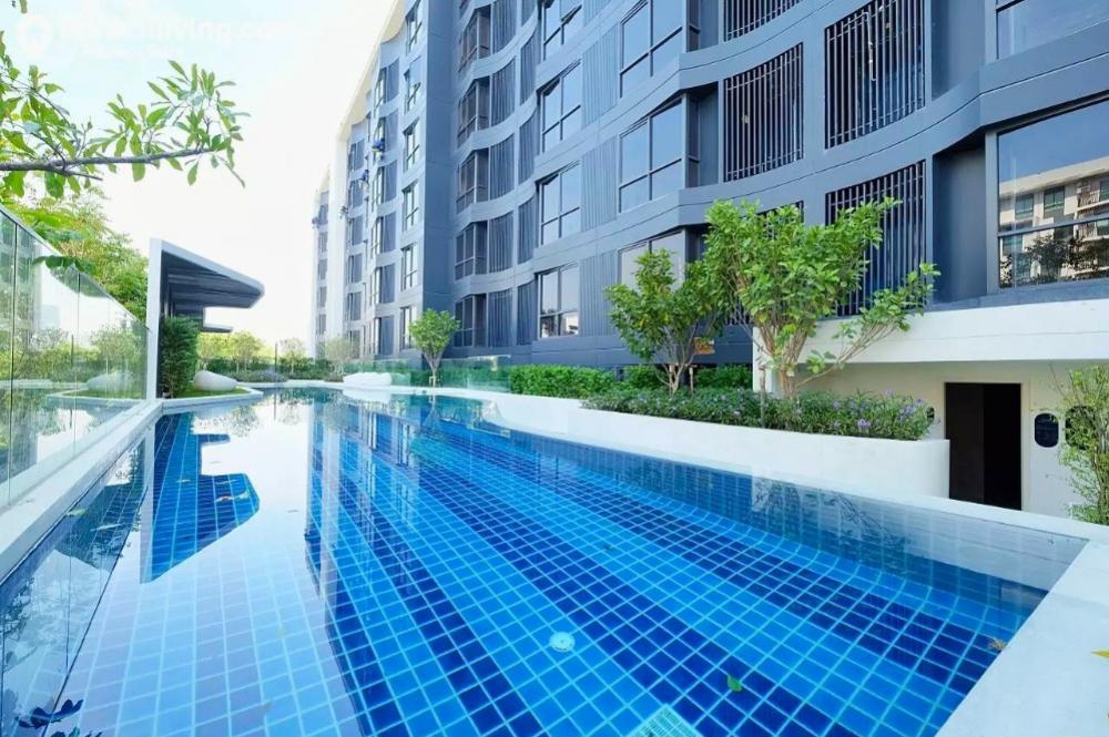 🔥ให้เช่าด่วน 🔥 Blue Condo สุขุมวิท 105 วิวสระว่ายน้ำ สวนส่วนกลางขนานตัวอาคาร ห้องอยู่ชั้น 3 ปากซอยใกล้ BTS แบริ่ง และท้ายซอยใกล้ MRT ศรีลาซาล